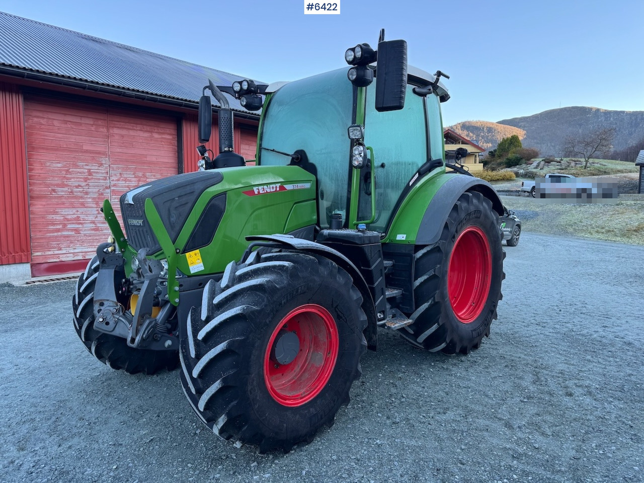 2021 Fendt 314 Vario Profi Plus w/ front hydraulics and front PTO. Low hours! - Farm tractor: picture 1 2021 Fendt 314 Vario Profi Plus w/ front hydraulics and front PTO. Low hours! - Farm tractor: picture 1
