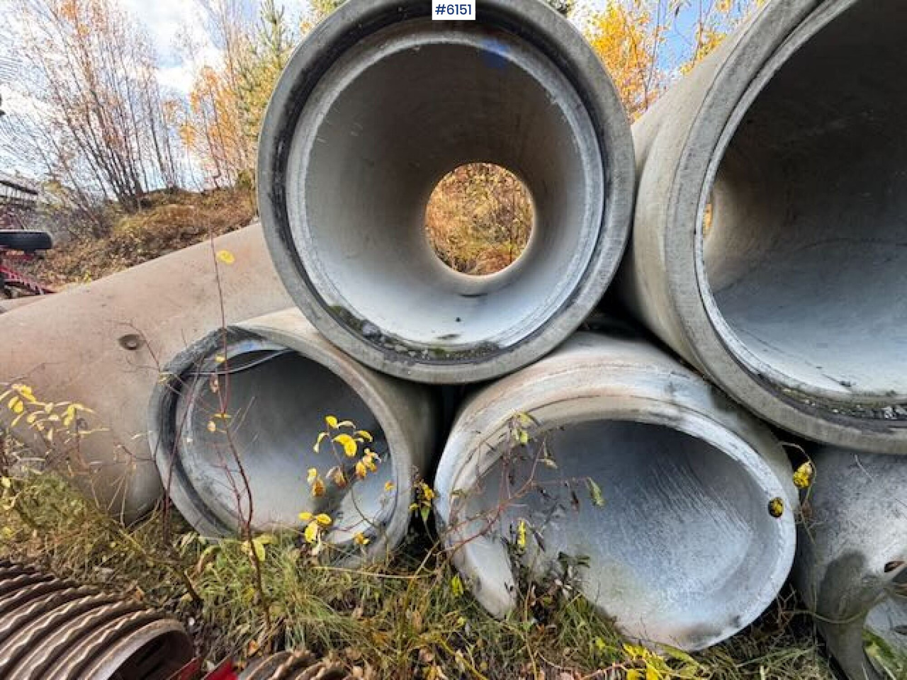 9 concrete pipes - Construction equipment: picture 3 9 concrete pipes - Construction equipment: picture 3