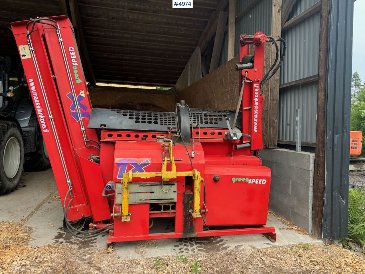 2008 Hakki Pilke 1X 42 Greenspeed wood chipper - Forestry equipment: picture 1 2008 Hakki Pilke 1X 42 Greenspeed wood chipper - Forestry equipment: picture 1