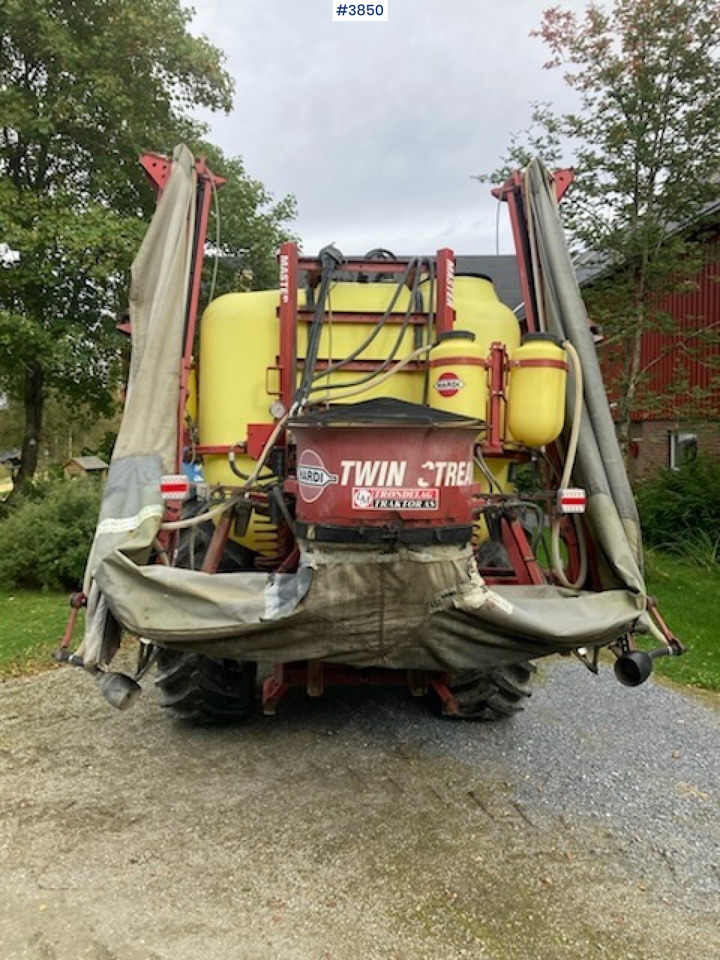 Sprayer Hardi Master Twin Stream 12M field sprayer: picture 1