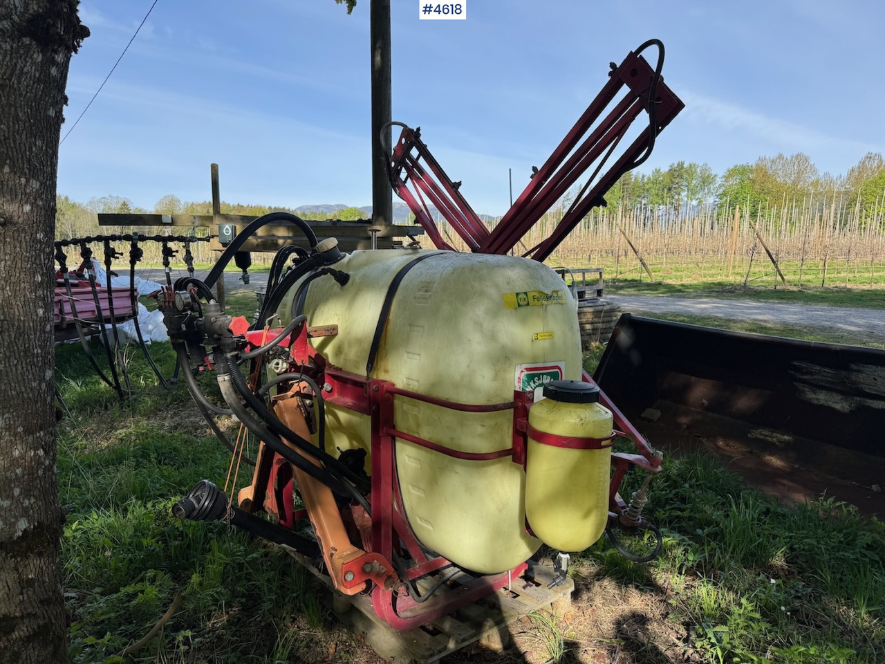 Hardi NK 800 w/ 10 m boom. - Sprayer: picture 5 Hardi NK 800 w/ 10 m boom. - Sprayer: picture 5