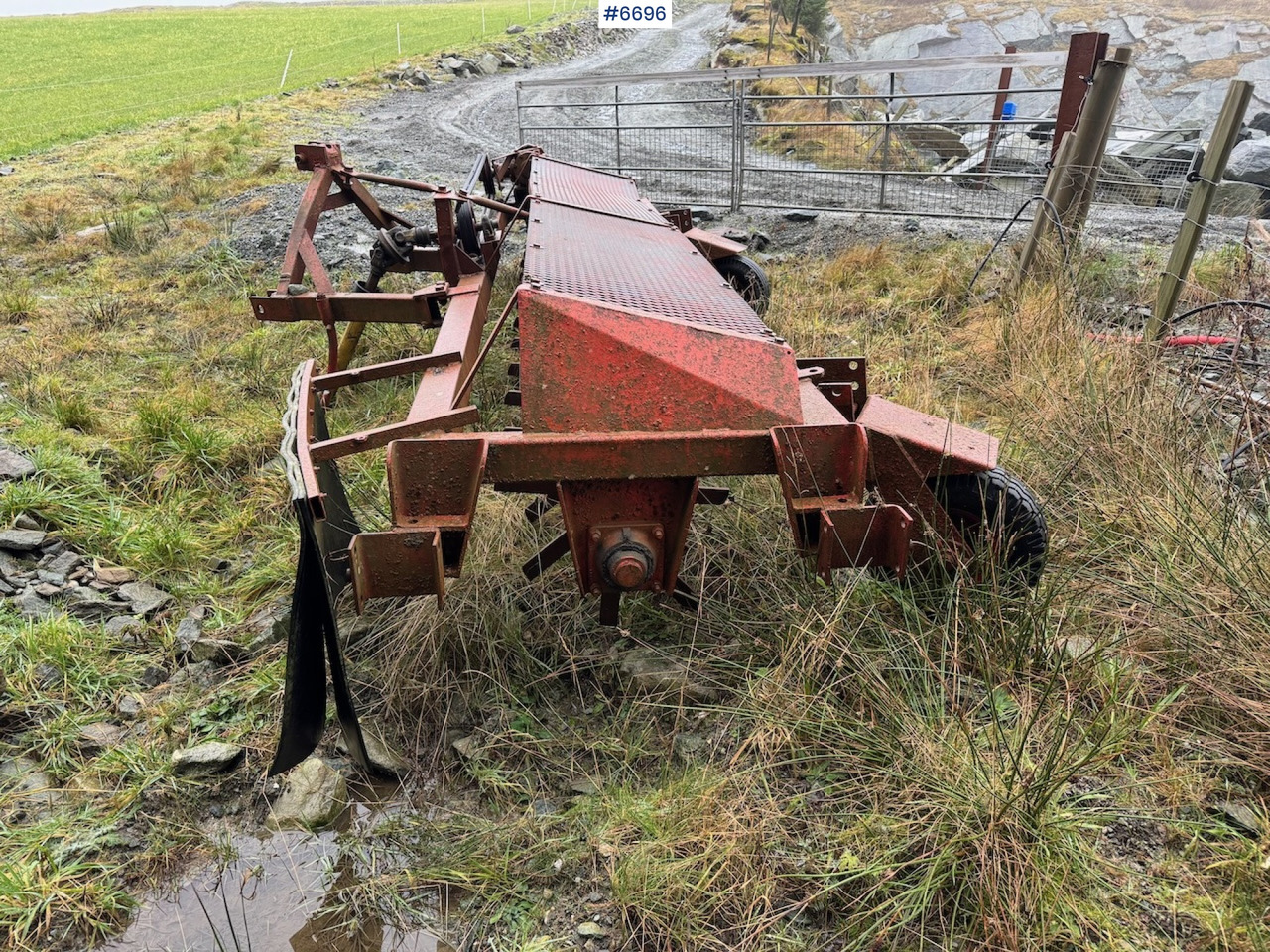 Kverneland stone rake 4 m. - Soil tillage equipment: picture 2 Kverneland stone rake 4 m. - Soil tillage equipment: picture 2