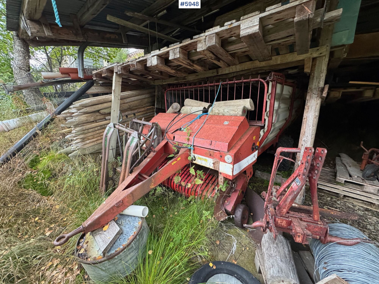 Pöttinger forage wagon - Hay and forage equipment: picture 1 Pöttinger forage wagon - Hay and forage equipment: picture 1