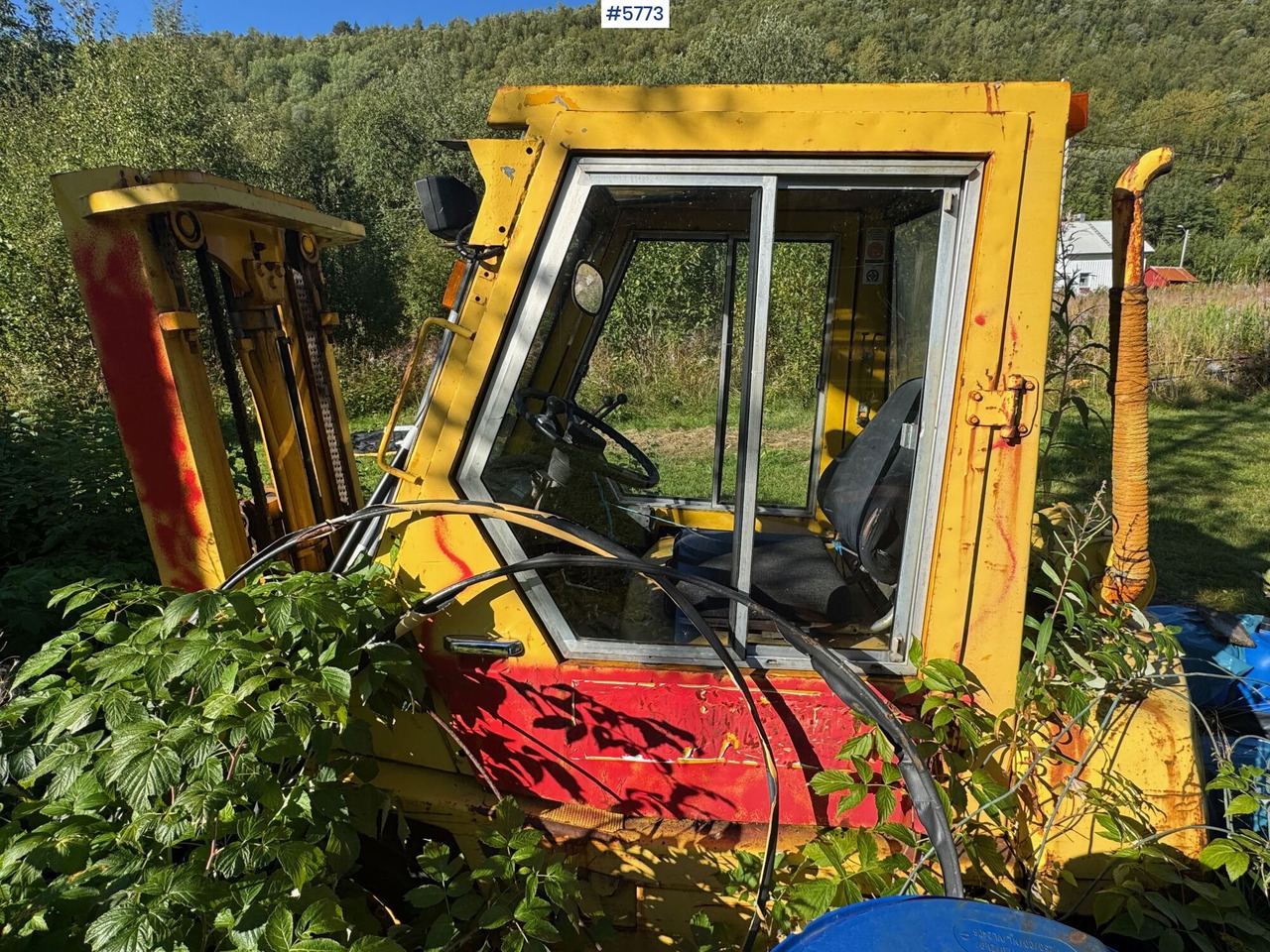 Toyota 02-3FD25 Truck. Repair object - Forklift: picture 5 Toyota 02-3FD25 Truck. Repair object - Forklift: picture 5