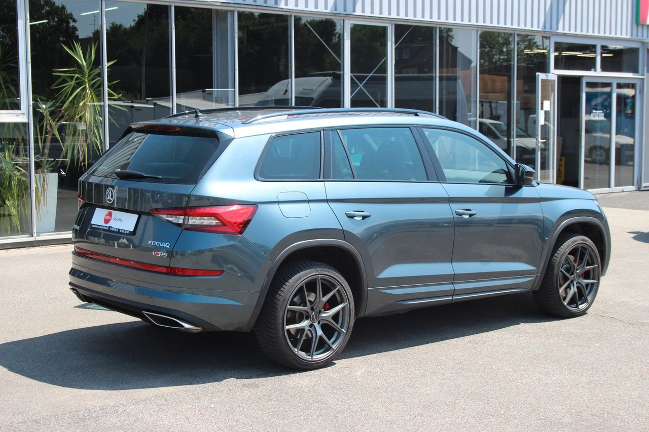 Skoda Kodiaq RS 4x4 ACC Std-Hzg Pano Alcant LED Canton - SUV: picture 3 Skoda Kodiaq RS 4x4 ACC Std-Hzg Pano Alcant LED Canton - SUV: picture 3