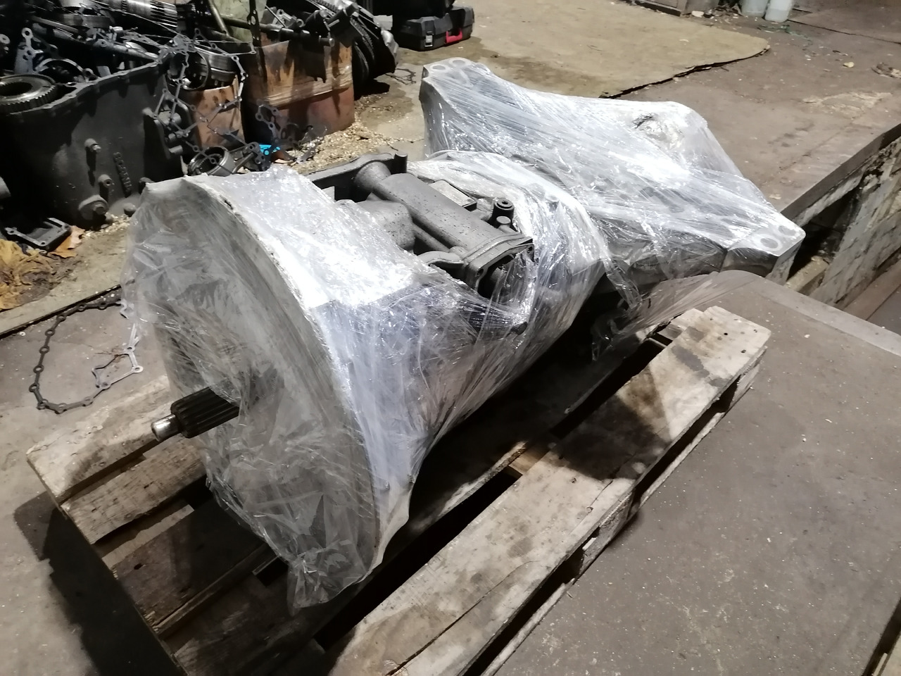 Mercedes-benz MP-4 repaired gearbox G211-12 - Gearbox: picture 1 Mercedes-benz MP-4 repaired gearbox G211-12 - Gearbox: picture 1