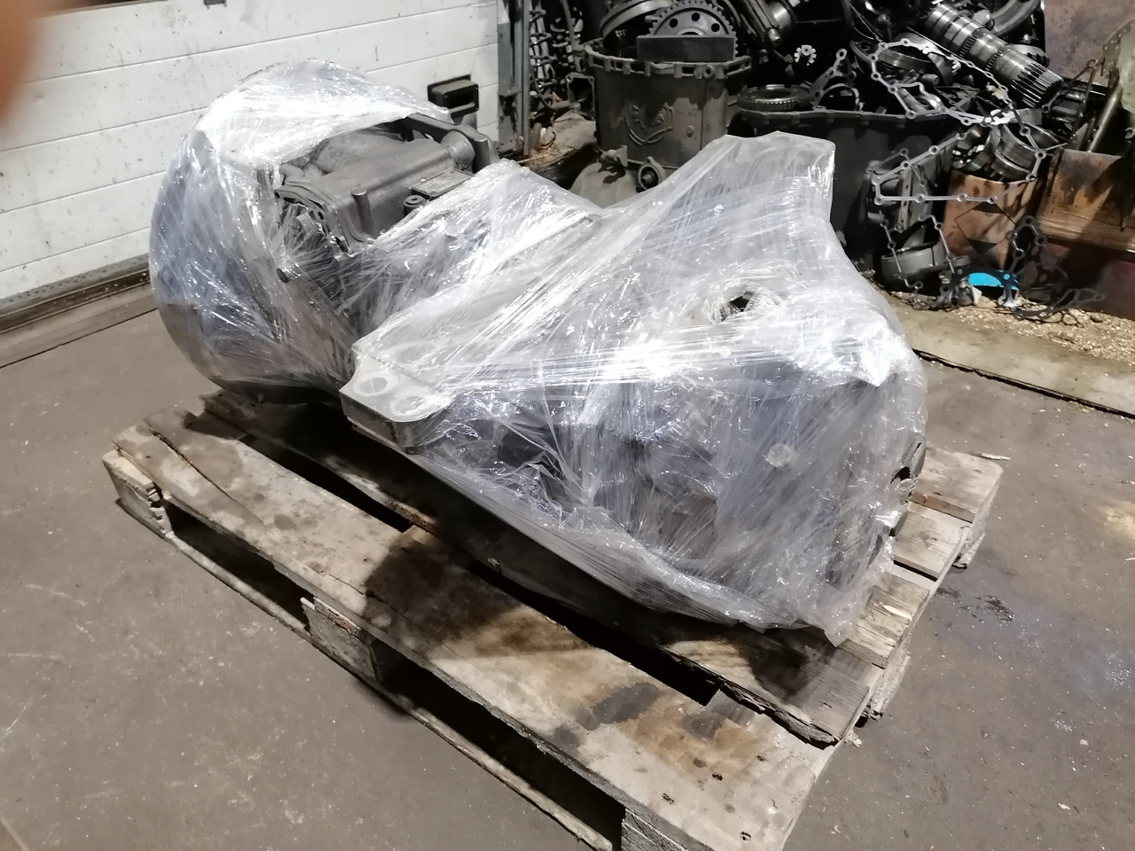 Mercedes-benz MP-4 repaired gearbox G211-12 - Gearbox: picture 4 Mercedes-benz MP-4 repaired gearbox G211-12 - Gearbox: picture 4