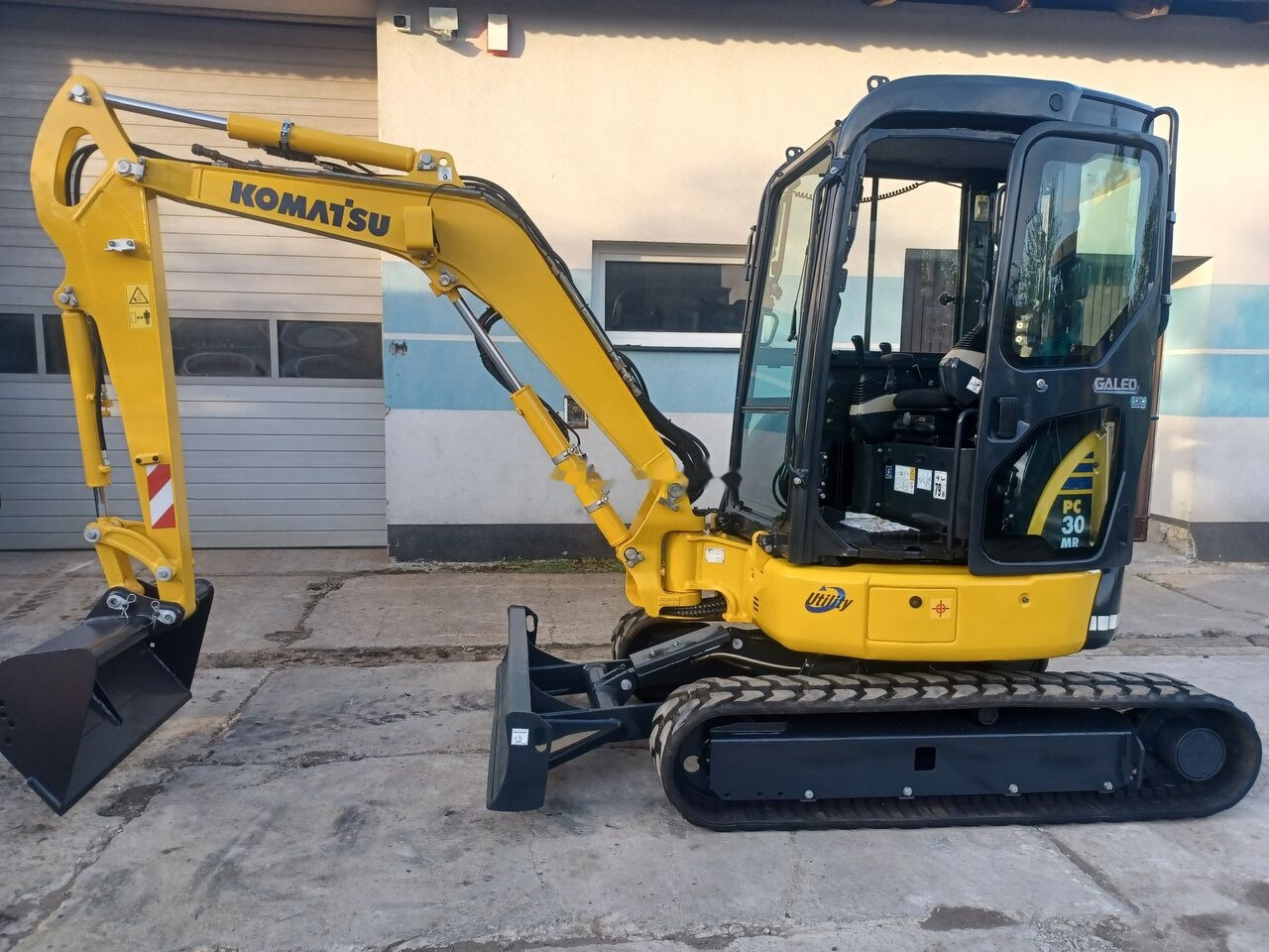 Komatsu PC30MR-3 - Mini excavator: picture 5 Komatsu PC30MR-3 - Mini excavator: picture 5