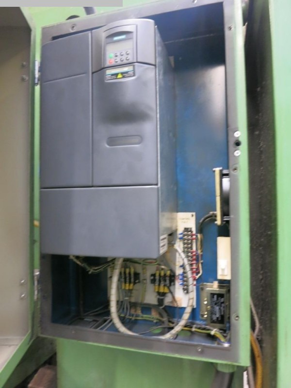 HURCO - CNC machining center: picture 5 HURCO - CNC machining center: picture 5