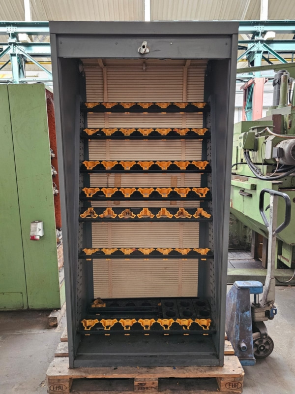 Rolladenschrank fuer SK 50 - Workshop equipment: picture 1 Rolladenschrank fuer SK 50 - Workshop equipment: picture 1