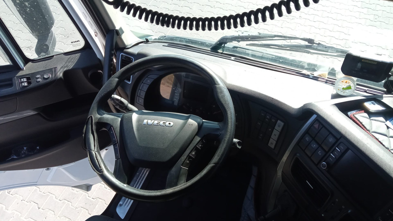 Tractor unit Iveco Stralis 510 AS440STX/P 6X2 2018 Salon Polska: picture 18
