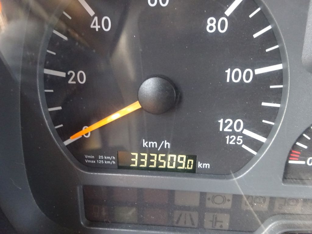 Skip loader truck Mercedes-Benz 2633 Axor MEILLER Absetzkipper 6x4 Mercedes-Benz 2633 Axor MEILLER Absetzkipper 6x4: picture 15