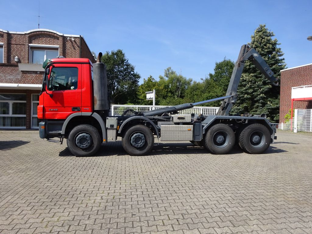 Mercedes-Benz 3246 Actros Abroller K45 8x4 Knickhacken - Hook lift truck: picture 3 Mercedes-Benz 3246 Actros Abroller K45 8x4 Knickhacken - Hook lift truck: picture 3