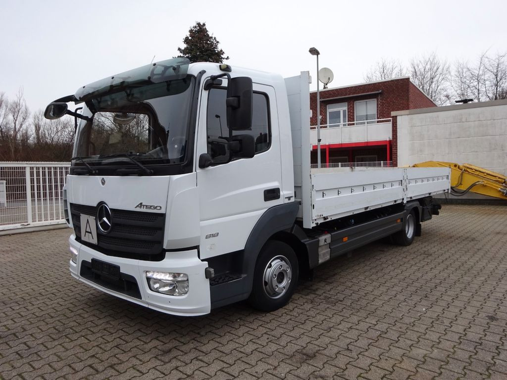 Mercedes-Benz 818 Atego Pritsche - Dropside/ Flatbed truck: picture 2 Mercedes-Benz 818 Atego Pritsche - Dropside/ Flatbed truck: picture 2