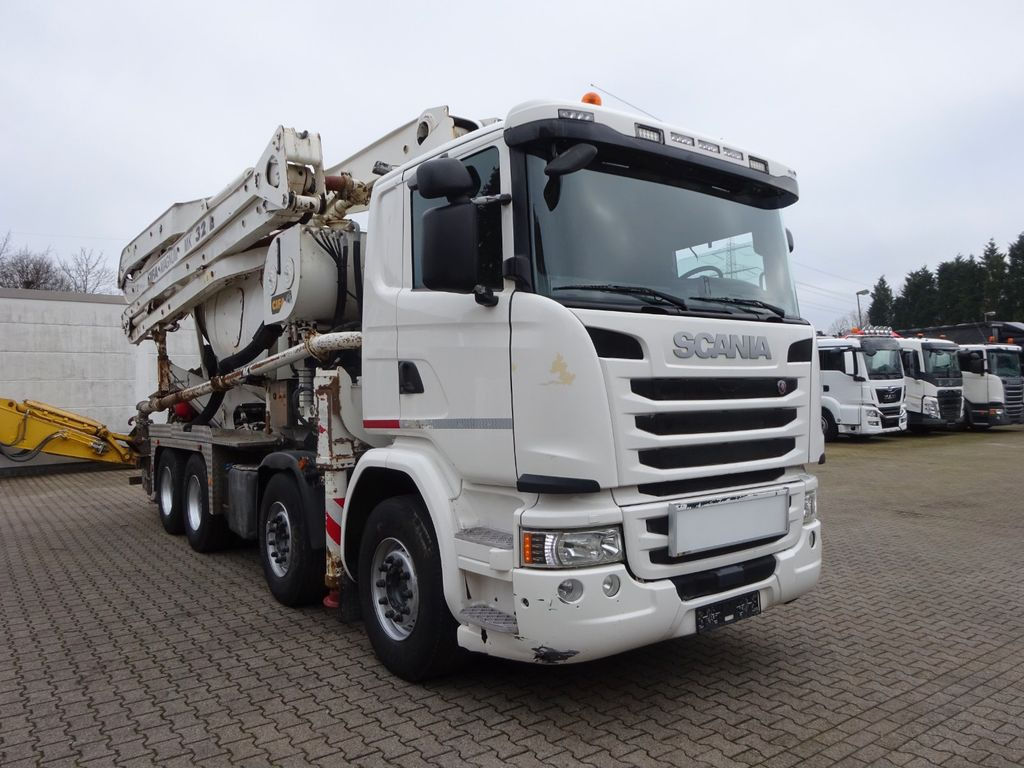 Concrete pump truck Scania PUMI CIFA 32 Meter  4 Knick.: picture 9