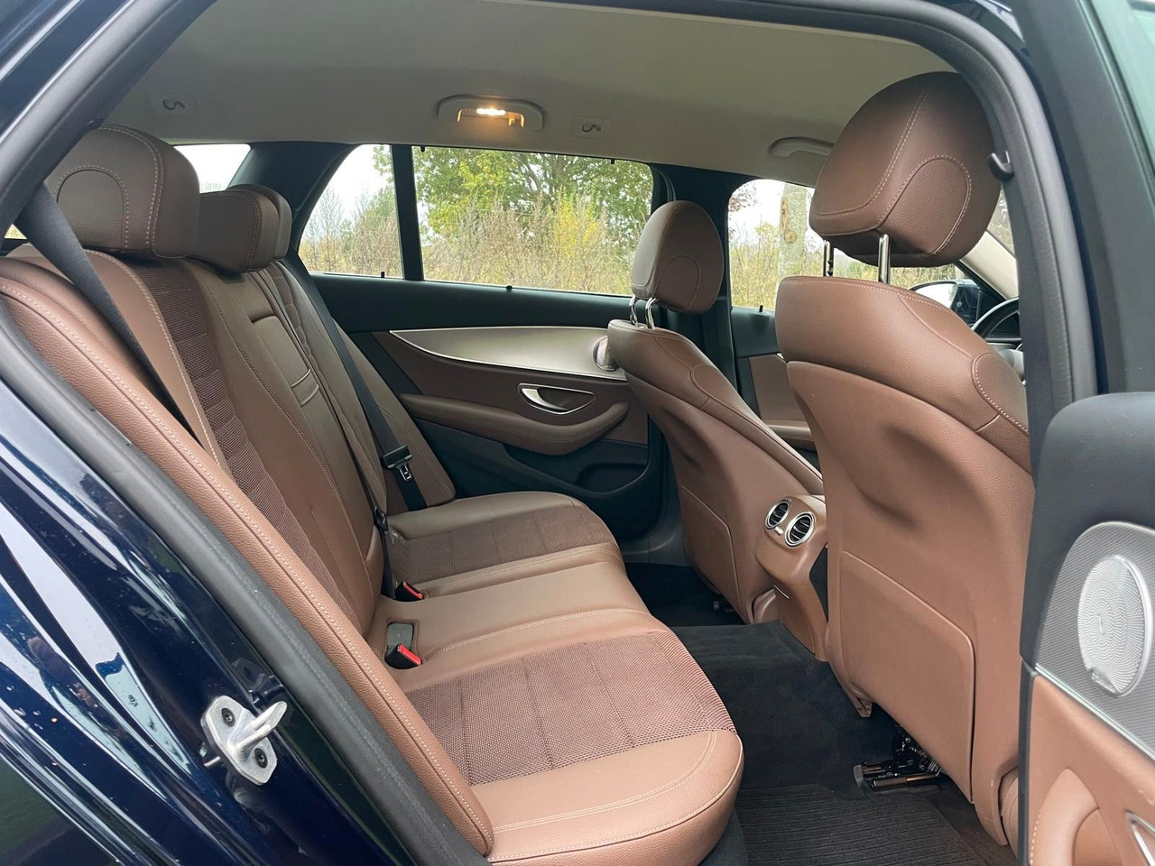 Station wagon Mercedes-Benz E 220 T-Modell E 220 d *4Matic*: picture 19