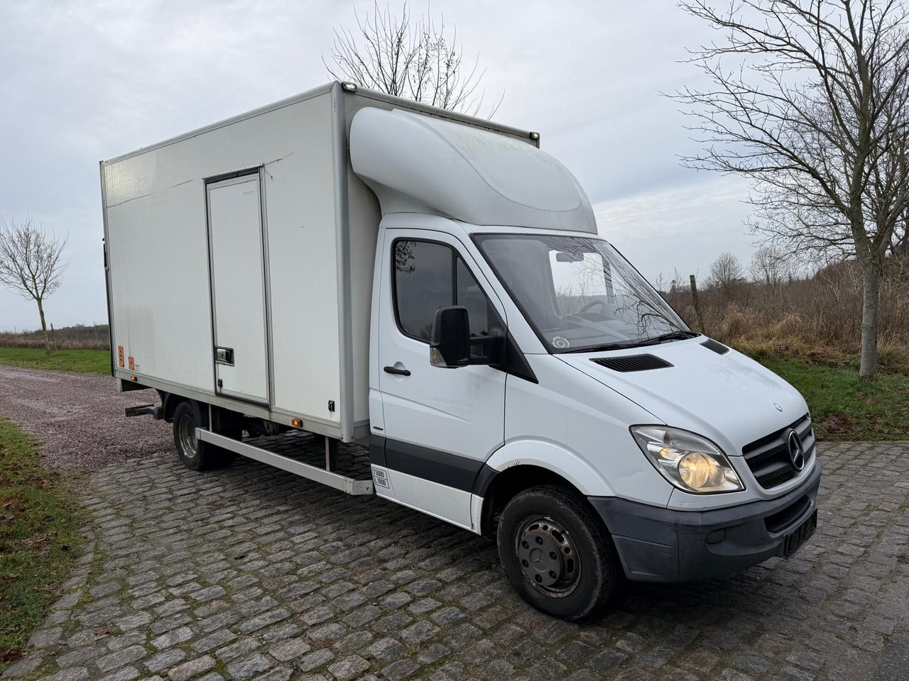 Mercedes-Benz Sprinter II 316 CDI Box + Lift *8200 EUR netto - Panel van: picture 1 Mercedes-Benz Sprinter II 316 CDI Box + Lift *8200 EUR netto - Panel van: picture 1