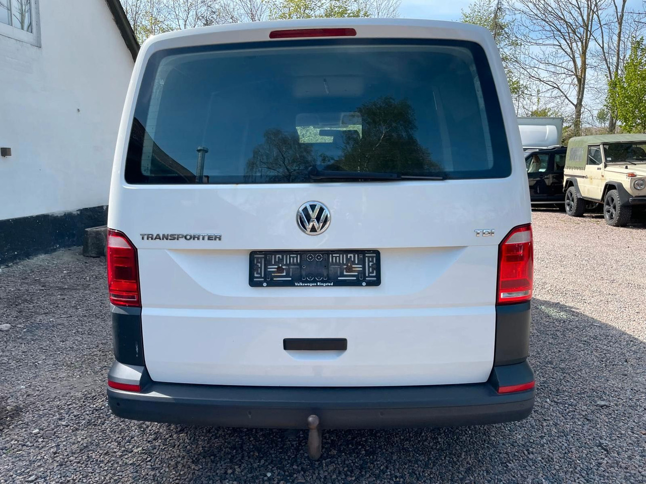 Volkswagen T6 Transporter 2.0 TDI *Motorschaden RESERVEE RO - Small van: picture 4 Volkswagen T6 Transporter 2.0 TDI *Motorschaden RESERVEE RO - Small van: picture 4
