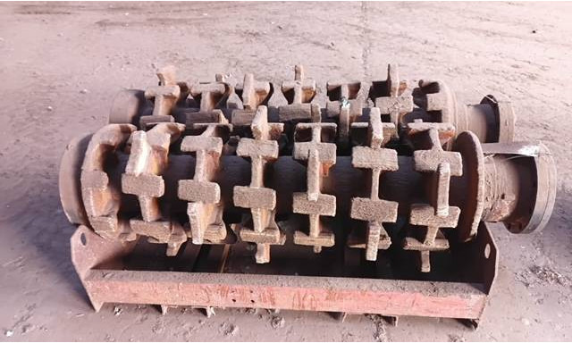 HAMMEL VZ 750 T-Messerwellen Holz Zerkleinerungswellen - Crusher: picture 1 HAMMEL VZ 750 T-Messerwellen Holz Zerkleinerungswellen - Crusher: picture 1