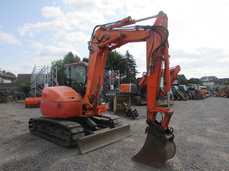 Komatsu PC 80 MR-3 /31.000 EUR - Mini excavator: picture 3 Komatsu PC 80 MR-3 /31.000 EUR - Mini excavator: picture 3