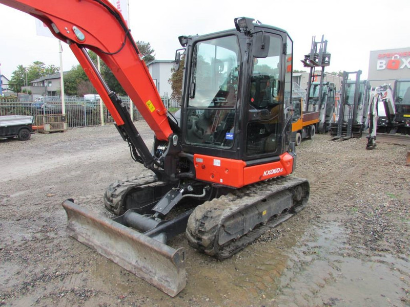 Kubota KX 060-5 Minibagger 48.000 EUR - Mini excavator: picture 2 Kubota KX 060-5 Minibagger 48.000 EUR - Mini excavator: picture 2