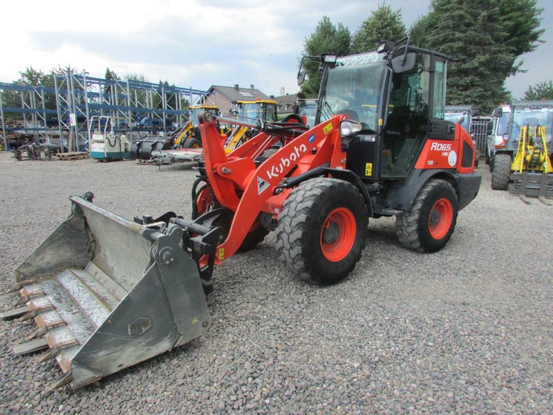 Kubota R 065 Radlader 31.000 EUR - Wheel loader: picture 2 Kubota R 065 Radlader 31.000 EUR - Wheel loader: picture 2