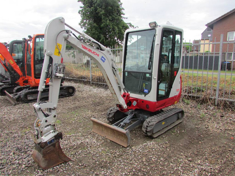Takeuchi TB 216 V4 Minibagger 24.500 EUR - Mini excavator: picture 4 Takeuchi TB 216 V4 Minibagger 24.500 EUR - Mini excavator: picture 4