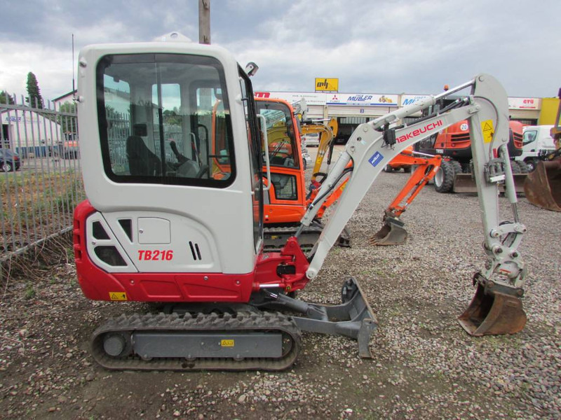 Takeuchi TB 216 V4 Minibagger 24.500 EUR - Mini excavator: picture 1 Takeuchi TB 216 V4 Minibagger 24.500 EUR - Mini excavator: picture 1