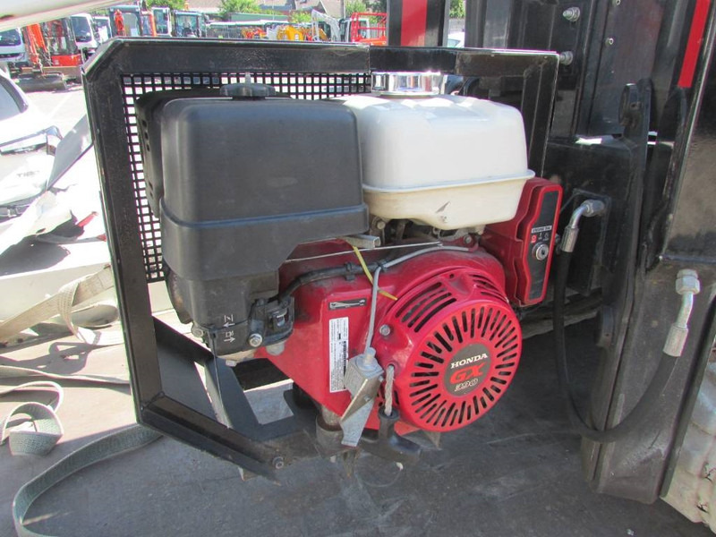 Articulated boom Teupen TGT HighCrane 800 hyCRANE 16-800GT Raupenkran Mini: picture 9 Articulated boom Teupen TGT HighCrane 800 hyCRANE 16-800GT Raupenkran Mini: picture 9