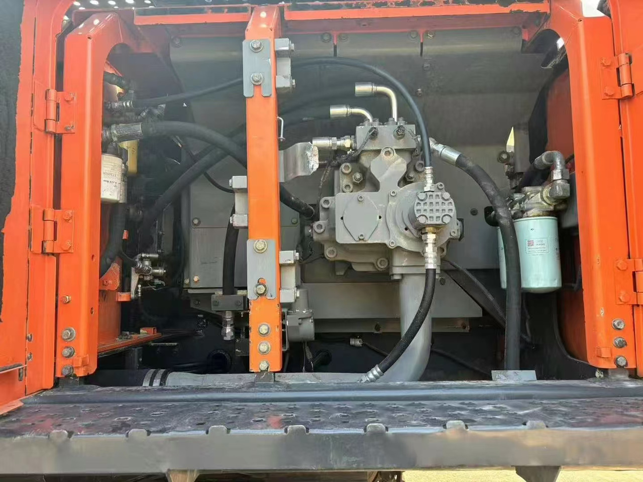 HITACHI ZX470-5G - Crawler excavator: picture 4 HITACHI ZX470-5G - Crawler excavator: picture 4