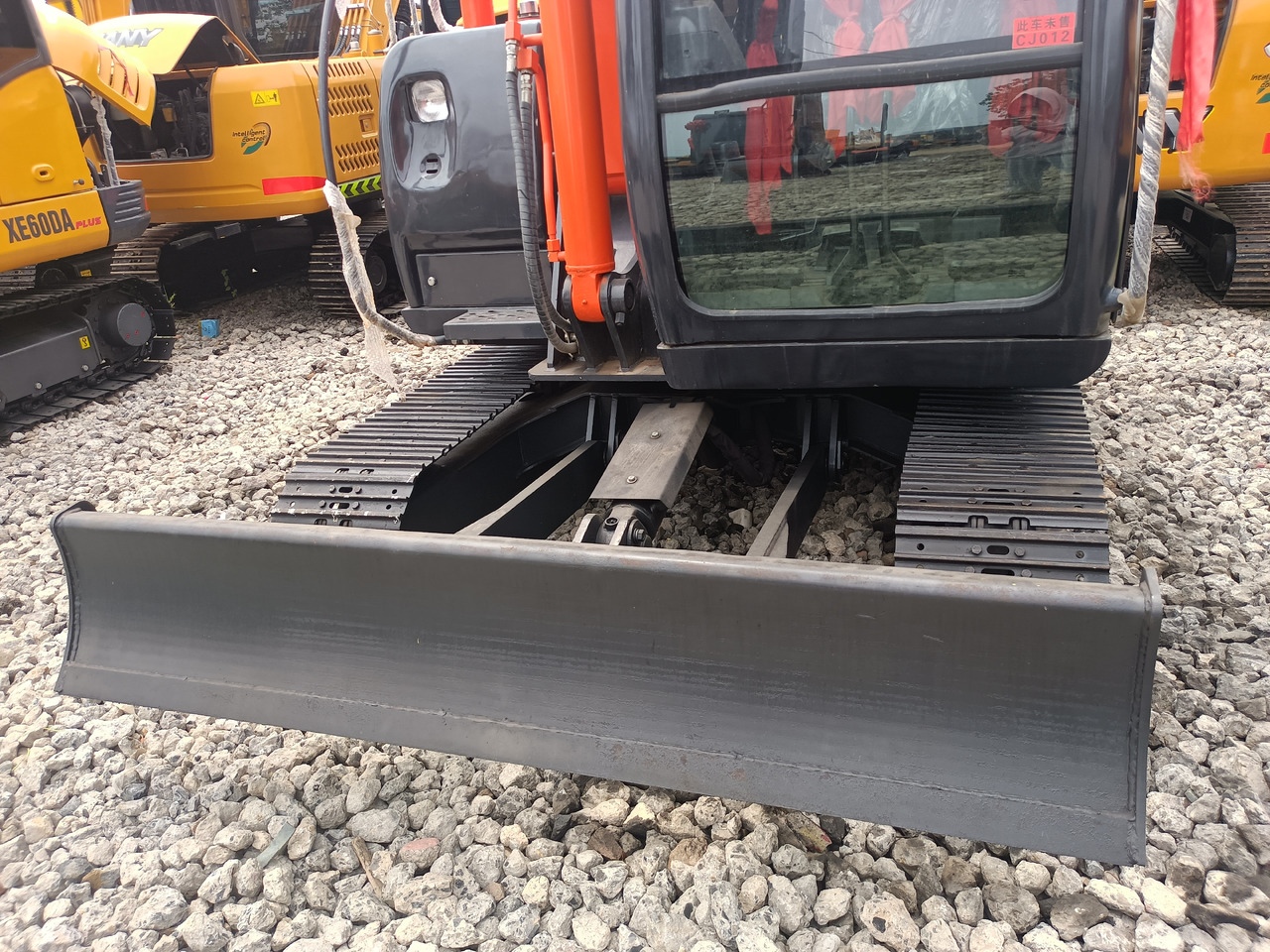 Mini excavator HITACHI ZX60: picture 7