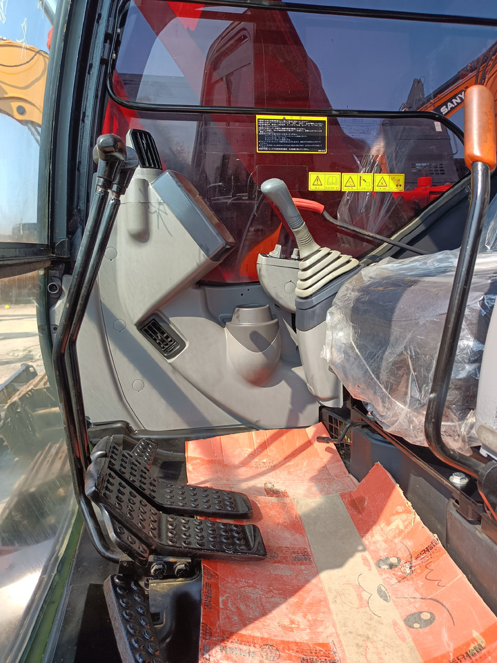 HITACHI ZX75 - Crawler excavator: picture 4 HITACHI ZX75 - Crawler excavator: picture 4