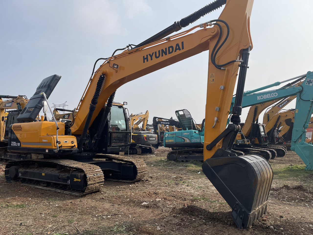 Leasing of Hyundai R220LC-9S Hyundai R220LC-9S: picture 6