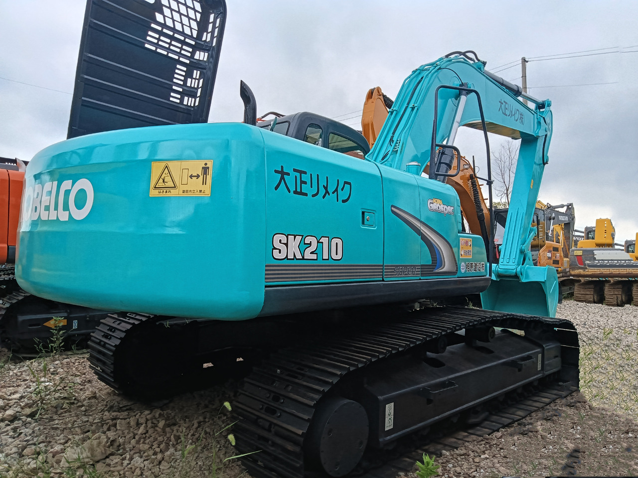 KOBELCO SK 210 - Crawler excavator: picture 2 KOBELCO SK 210 - Crawler excavator: picture 2