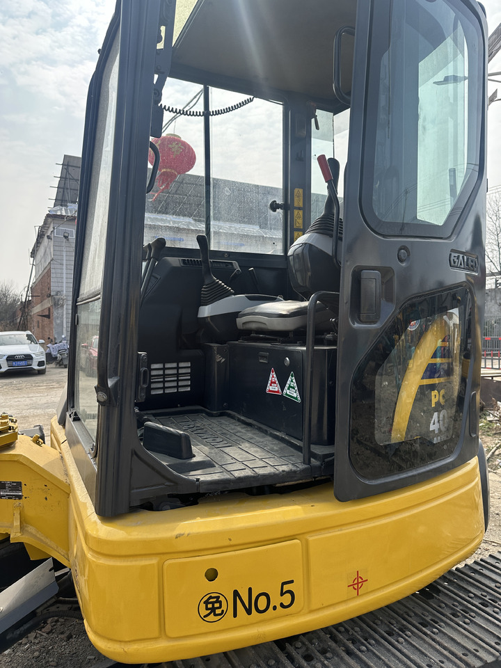 Leasing of KOMATSU PC40MR KOMATSU PC40MR: picture 8