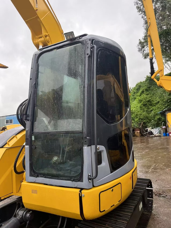 Crawler excavator KOMATSU PC78US: picture 8