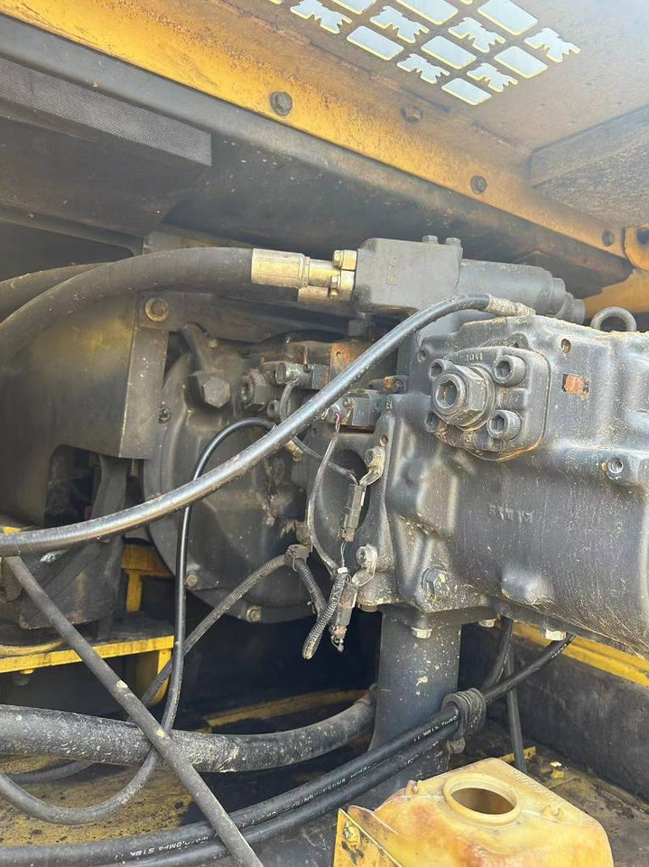 Komatsu PC 400-8 - Crawler excavator: picture 5 Komatsu PC 400-8 - Crawler excavator: picture 5