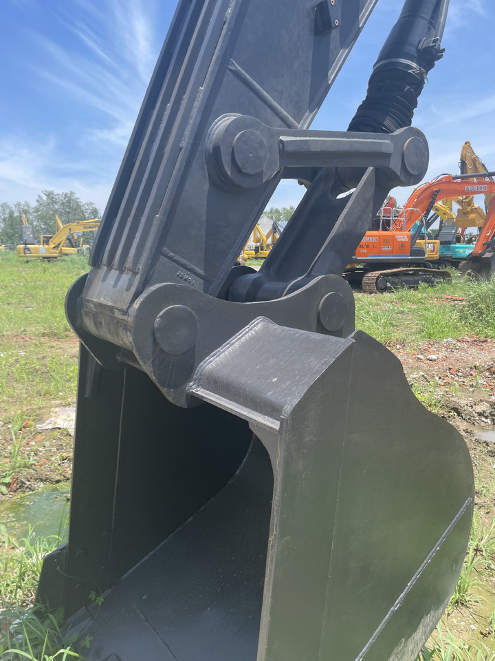 VOLVO EC240 - Crawler excavator: picture 4 VOLVO EC240 - Crawler excavator: picture 4