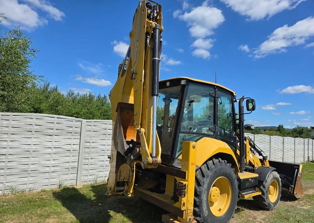 Backhoe loader Caterpillar: picture 10