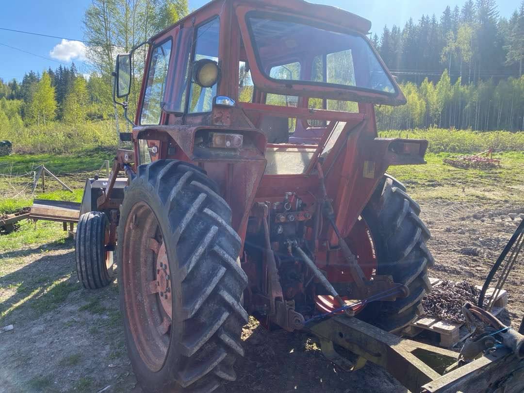 Farm tractor 1975 Volvo BM T500 traktor med frontlaster: picture 6