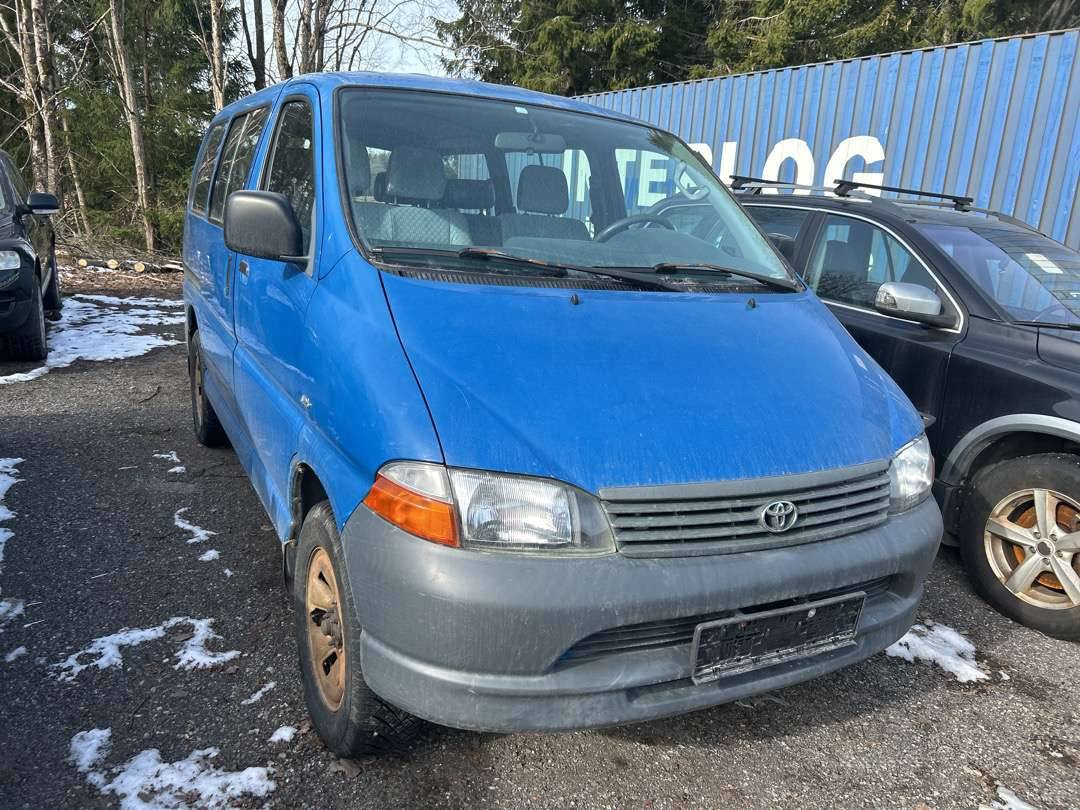 2003 Toyota HIACE 4WD 9 seter EU-godkjent - Car: picture 2 2003 Toyota HIACE 4WD 9 seter EU-godkjent - Car: picture 2