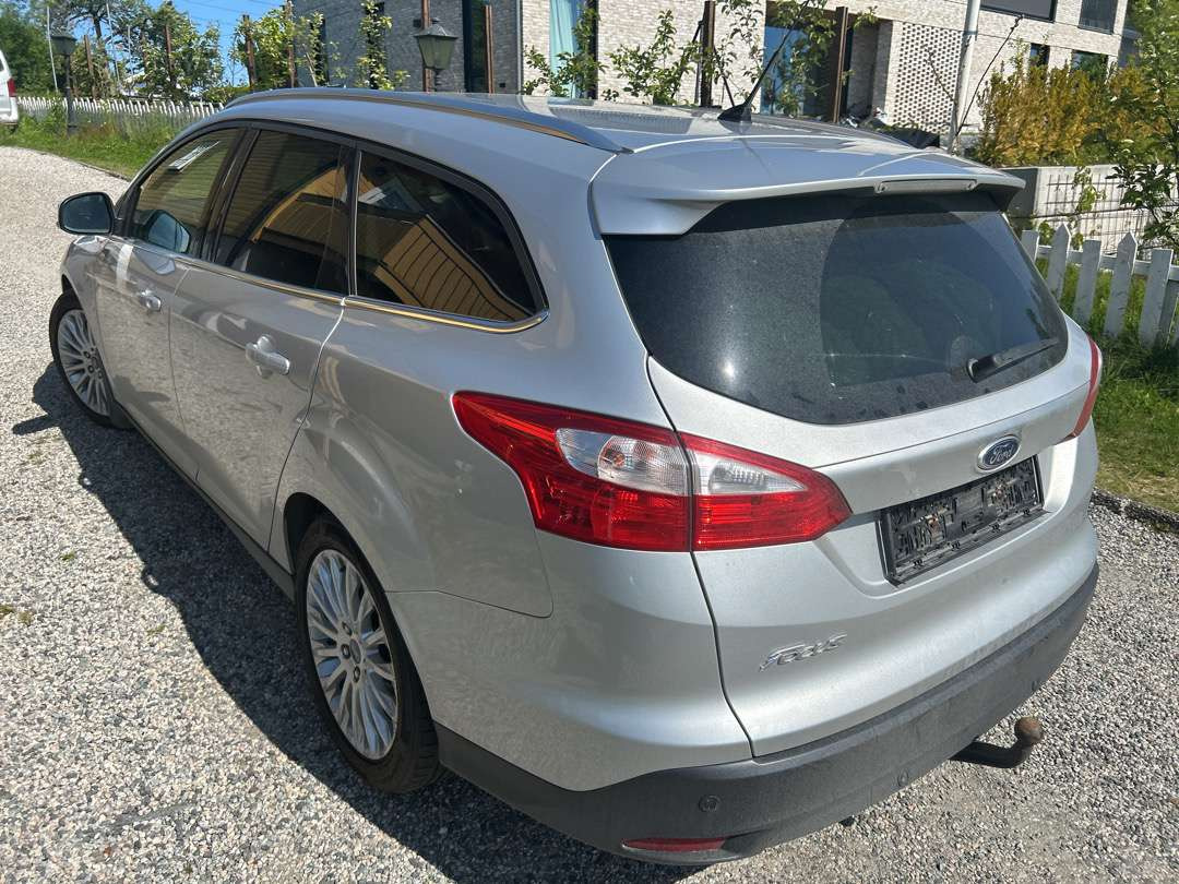 2013 PersonbilFORD FOCUS Automat diesel. - Station wagon: picture 4 2013 PersonbilFORD FOCUS Automat diesel. - Station wagon: picture 4