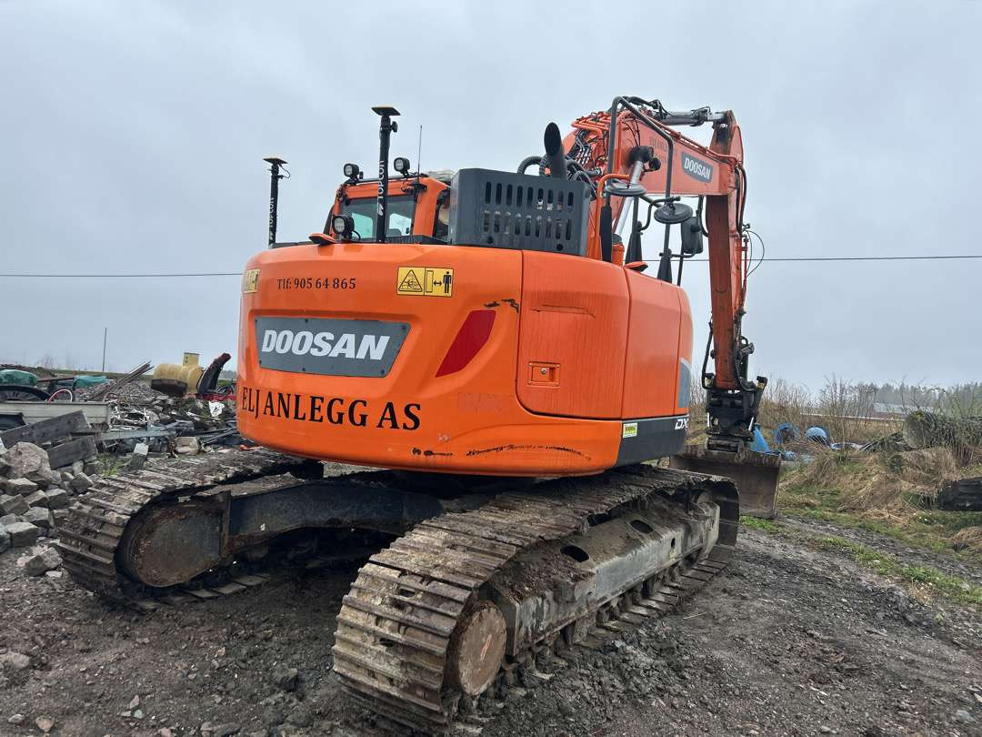 2018 Beltegraver 24 tonn Doosan DX 235LCR S 70-feste - Excavator: picture 3 2018 Beltegraver 24 tonn Doosan DX 235LCR S 70-feste - Excavator: picture 3