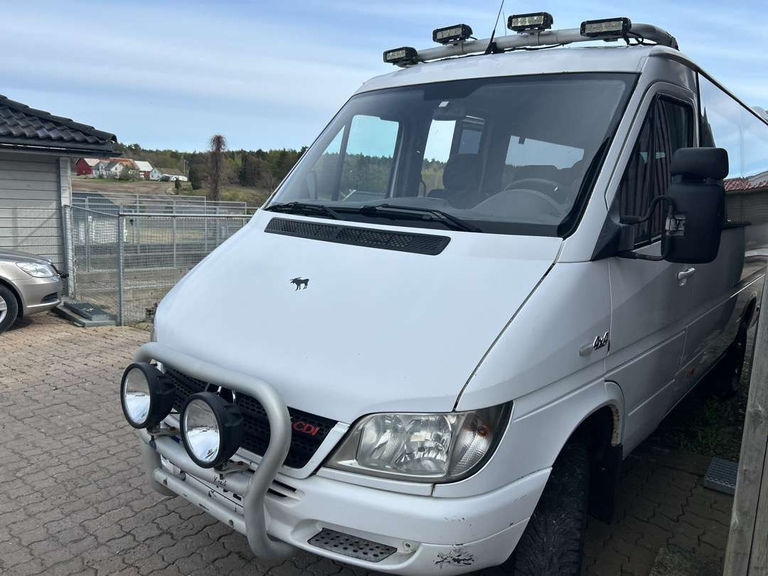 2005 Buss MERCEDES-BENZ 316CDI/35KA 11 seter - Bus: picture 1 2005 Buss MERCEDES-BENZ 316CDI/35KA 11 seter - Bus: picture 1