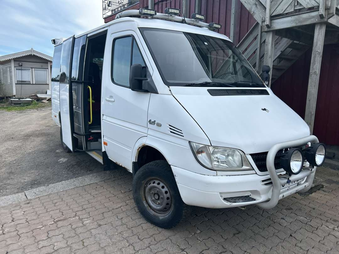 2005 Buss MERCEDES-BENZ 316CDI/35KA 11 seter - Bus: picture 2 2005 Buss MERCEDES-BENZ 316CDI/35KA 11 seter - Bus: picture 2