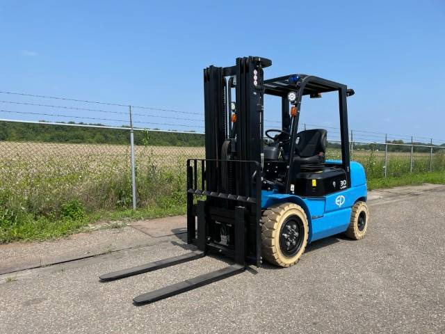 EP EFL302 | 3T | LI-ION - Electric forklift: picture 3 EP EFL302 | 3T | LI-ION - Electric forklift: picture 3