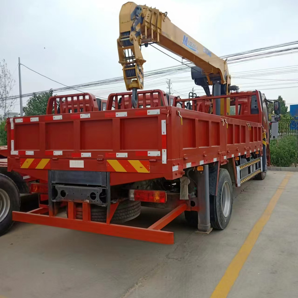 FAW - Crane: picture 4 FAW - Crane: picture 4