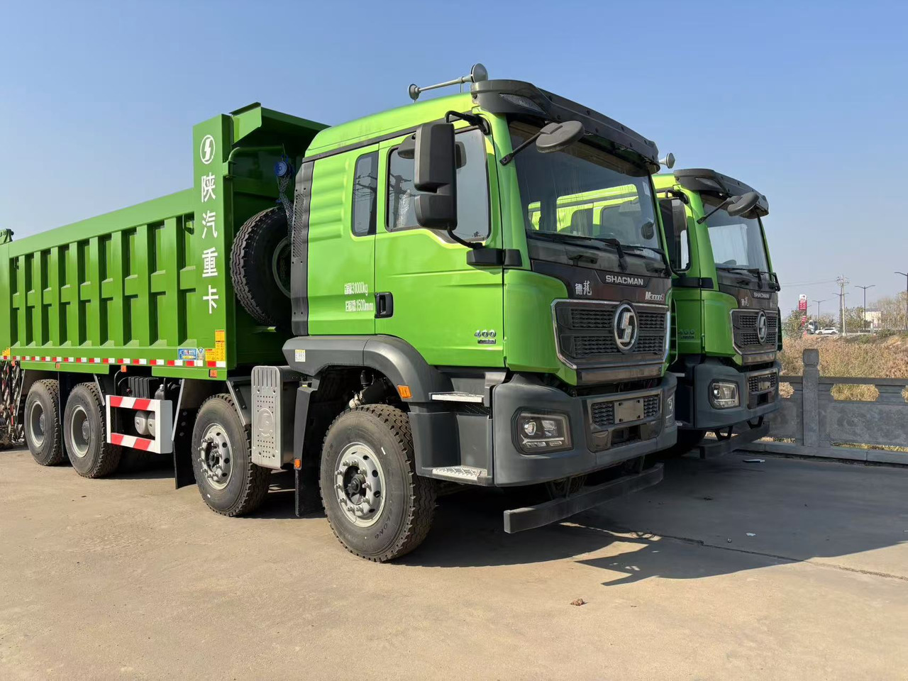 SHACMAN M3000 - Tipper: picture 1 SHACMAN M3000 - Tipper: picture 1
