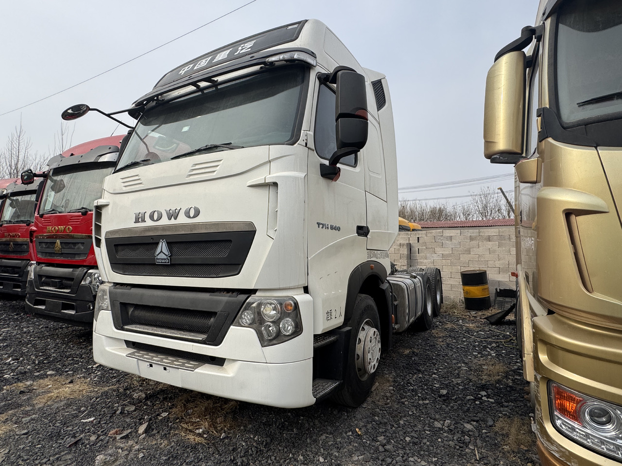 HOWO - Tractor unit: picture 1 HOWO - Tractor unit: picture 1