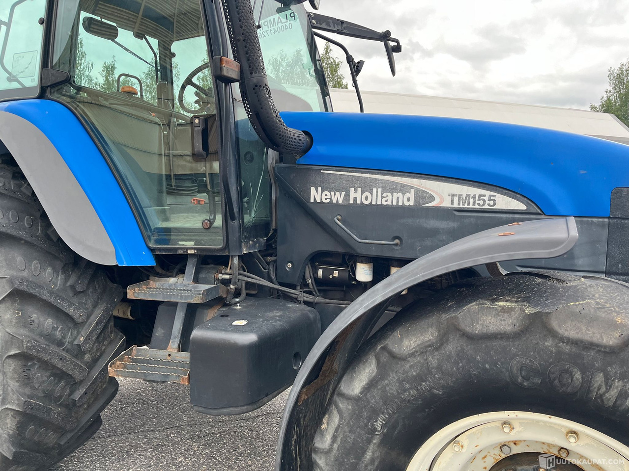 Agricultural machinery New Holland TM155, traktori etunostolaitteeella, 2004,, Salo: picture 18